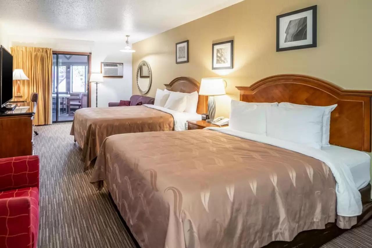 Quality Inn Keystone Near Mount Rushmore Exteriér fotografie